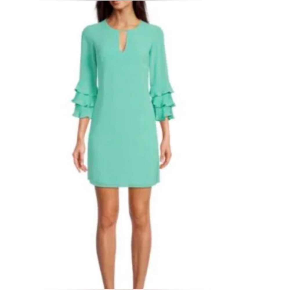 Vince Camuto turquoise 3/4” tiered ruffle sleeve keyhole neck lined mini dress
